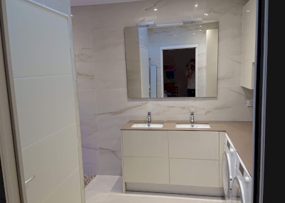 CRÉATION DE SALLE DE BAIN AVEC BUANDERIE